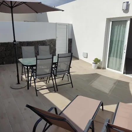 Дом отдыха Casa Hubara Lanzarote, Brand New, Bright And Quiet *