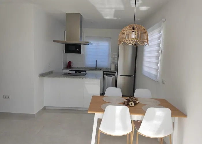 Casa Hubara Lanzarote, Brand New, Bright And Quiet Feriehus Playa Blanca (Lanzarote)